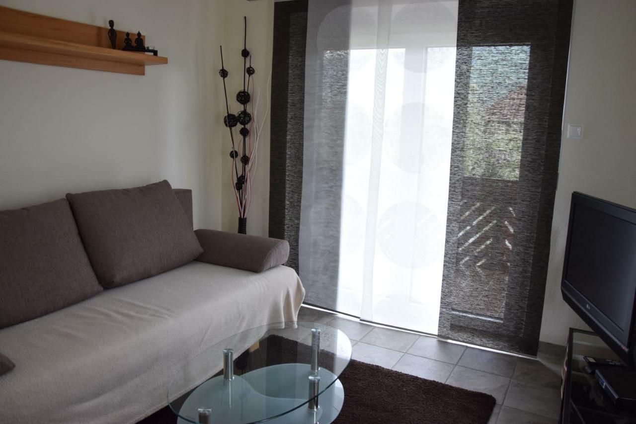 Appartement Stichauner Tschoran Ngoại thất bức ảnh