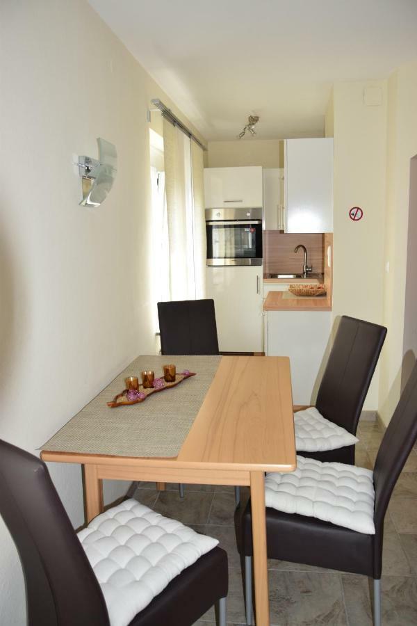 Appartement Stichauner Tschoran Ngoại thất bức ảnh
